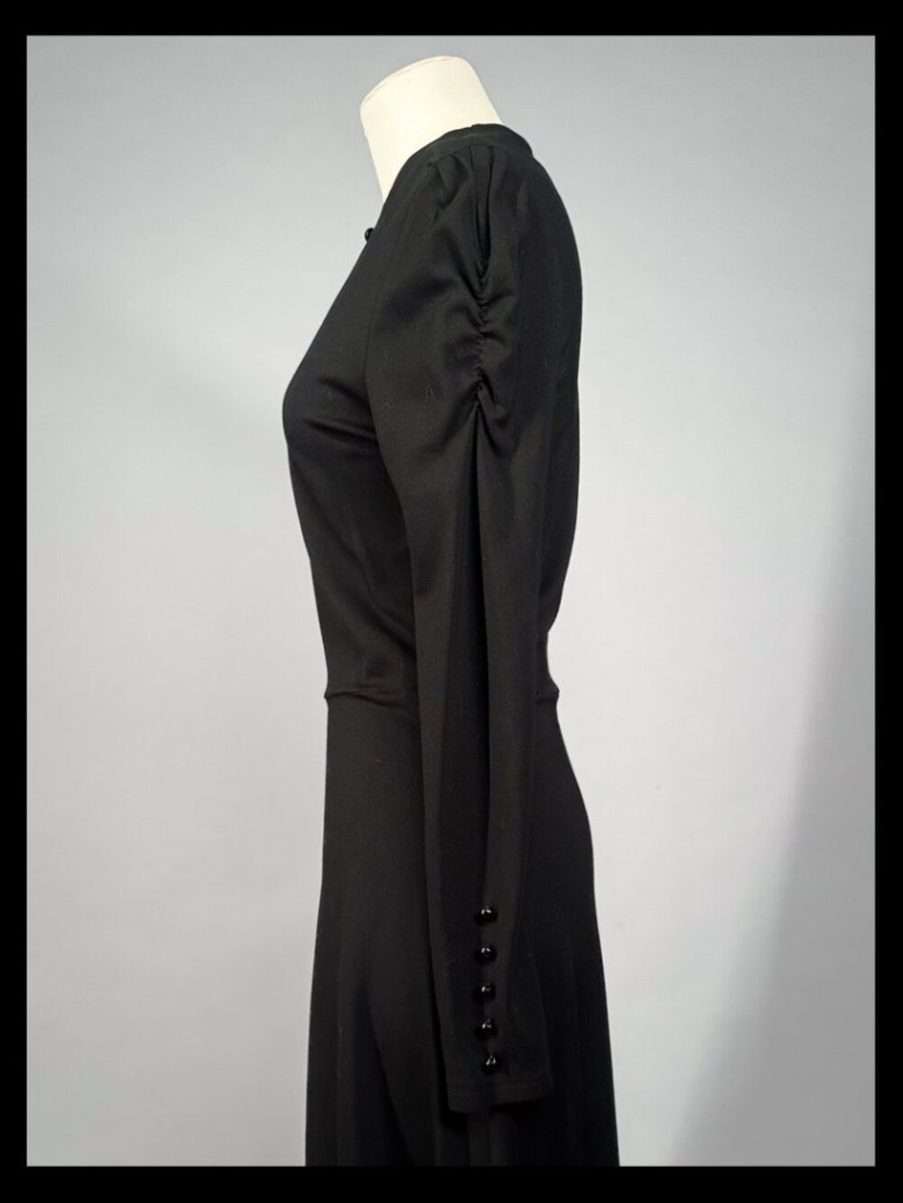 Voodoo Vixen Black Long Sleeve Keyhole Midi Dress Puff Shoulder Button Cuff Size - Picture 2 of 4